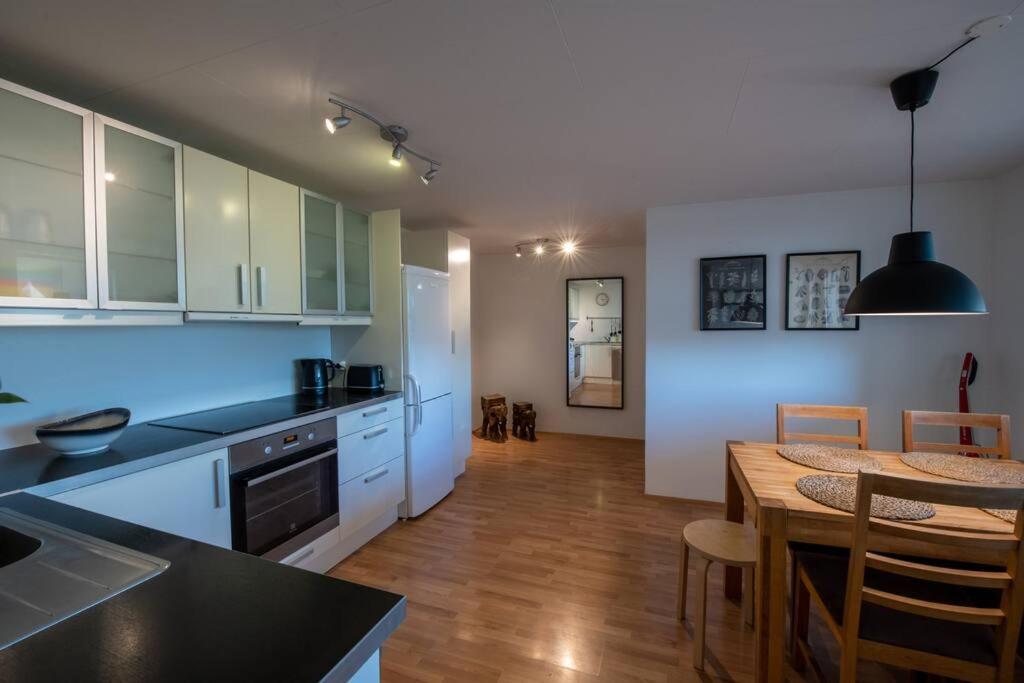 Lovely One Bedroom Apartment In Hafnarfjörður Dış mekan fotoğraf