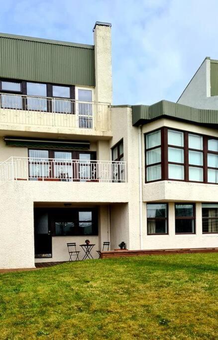 Lovely One Bedroom Apartment In Hafnarfjörður Dış mekan fotoğraf